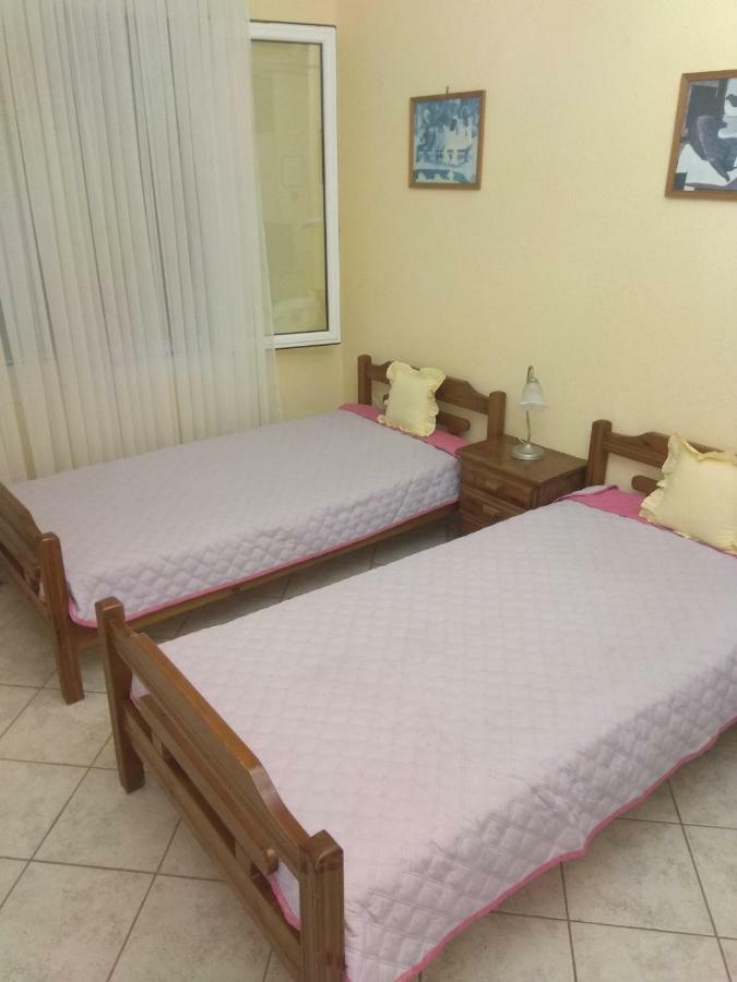 Leoni Apartment Skala Marion Exterior foto